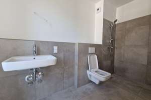 Exklusives Penthouse mit großzügiger Dachterrasse in begehrter Rheinlage – Die vollständige Adresse der Immobilie erhältst du vom Anbieter., 55130 Weisenau, Mainz – Vorschaubild 17