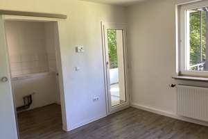 Attraktiv! Individuelle 3-Zimmer-Wohnung mit Balkon – 34134 Niederzwehren, Kassel – Vorschaubild 2