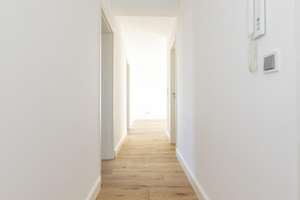 Sonniges Altbau-Juwel am Lindenplatz: Top-effizient saniert mit Süd-Balkon – 40235 Flingern Nord, Düsseldorf – Vorschaubild 9