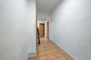 Charmante Wohnung mit Balkon in begehrter Lage – ideal für Paare und Kapitalanleger – Die vollständige Adresse der Immobilie erhältst du vom Anbieter., 41189 Wickrath-Mitte, Mönchengladbach – Vorschaubild 3