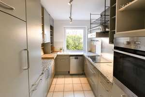 Charmante Doppelhaushälfte mit ausgebautem Dachgeschoss und Südgarten! – Die vollständige Adresse der Immobilie erhältst du vom Anbieter., 80689 Blumenau, München – Vorschaubild 4