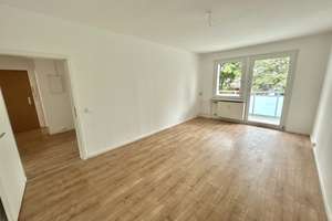 Wunderschöne 4 - Raumwohnung in Top Lage mit Einbauküche und Balkon – 39110 Stadtfeld West, Magdeburg – Vorschaubild 2