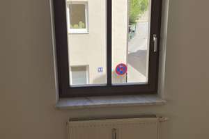 Helle 1-Zimmer Wohnung - Regenburg (nah zu Stadt am Hof) – Schwandorfer Straße 10, 93059 Steinweg-Pfaffenstein, Regensburg – Vorschaubild 6