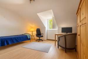 -I| BEST-ANGEBOT || Schöne Mansardenwohnung || NORDSTRAßENFLAIR |I-