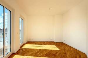 Geräumige Dachgeschosswohnung nah Schloß Charlottenburg - 2 Zimmer am Mierendorffplatz – Osnabrücker Straße 27, 10589 Charlottenburg, Berlin – Vorschaubild 2