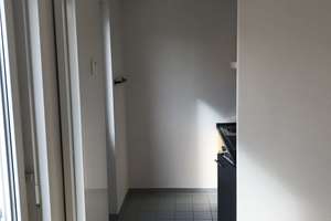 Schöne, gepflegte 1-Zimmer-Wohnung mit Einbauküche in Karlsruhe – Anna-Lauter-Strasse 3, 76137 Südstadt, Karlsruhe – Vorschaubild 6