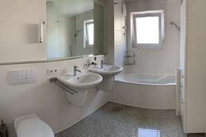 Attraktive, helle 4-Zimmer-Wohnung in Stuttgart-Vaihingen – Die vollständige Adresse der Immobilie erhältst du vom Anbieter., 70569 Dachswald, Stuttgart – Vorschaubild 9
