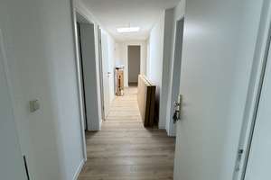 Frisch renovierte WG-fähige große 3-Raumwohnung – 39104 Altstadt, Magdeburg – Vorschaubild 2