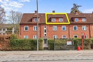 Dachgeschosswohnung 2 Zimmer in zentraler Lage nähe EKZ Farmsen – Die vollständige Adresse der Immobilie erhältst du vom Anbieter., 22147 Rahlstedt, Hamburg – Vorschaubild 3