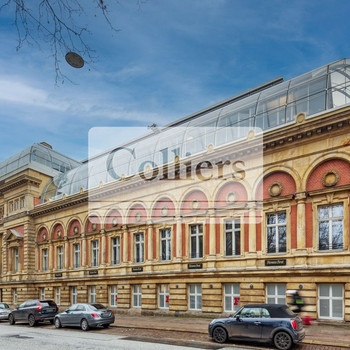 Modernes Arbeiten hinter historischer Fassade!