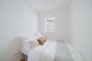 Erstbezug nach Kernsanierung | Modernes City-Apartment mit französischem Balkon und Schlafnische – Durlacher Straße 23, 10715 Berlin – Vorschaubild 5