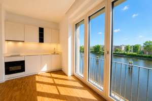 Direkter Wasserblick  - Exklusive 1 - Zimmerwohnung mit Einbauküche – 26135 Osternburg, Oldenburg (Oldenburg) – Vorschaubild 3