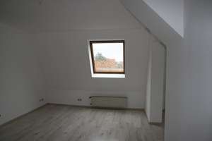 !! VIEL PLATZ FÜR DIE FAMILIE !! 4,5 R. DG, WOHNUNG, ca.98 m2 WFL, IN DER GELSENKIRCHENER - CITY !! – Knappenstr. 28, 45879 Neustadt, Gelsenkirchen – Vorschaubild 4