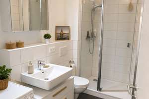 Moderne, helle 2 Zimmer Wohnung in Gilching mit Terrasse und Garten  – Die vollständige Adresse der Immobilie erhältst du vom Anbieter., 82205 Gilching – Vorschaubild 6