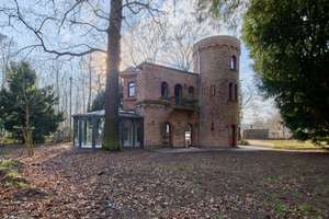 Historische Bürofläche in Hanau- Wilhelmsbad – Die vollständige Adresse der Immobilie erhältst du vom Anbieter., 63454 Kesselstadt, Hanau – Vorschaubild 3