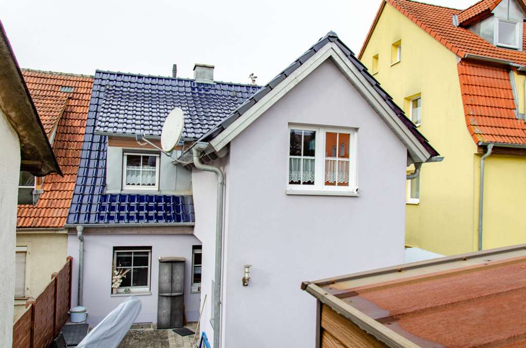 Immobilie in Pegnitz - Doppelhaushälfte in zentraler Lage von Pegnitz – Modernisiert & familienfreundlich - Bild 3