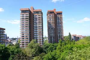 Herrliche Aussichten nicht nur vom Balkon! Modernisierte 3 Zimmer + modernes Bad mit Dusche + Aufzug – Krohstraße 4, 50968 Bayenthal, Köln – Vorschaubild 20
