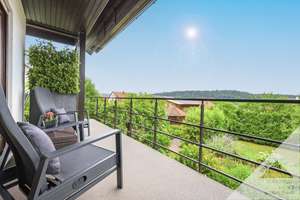 Wohnen, wo die Natur zuhause ist: Familienoase mit Einliegerwohnung und Traumblick! – 71154 Nufringen – Vorschaubild 4