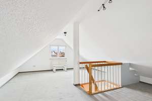 Helle Maisonette 60 m² mit Dachstudio 25 m², Balkon mit schöner Aussicht und Kfz-Stellplatz – Die vollständige Adresse der Immobilie erhältst du vom Anbieter., 70619 Heumaden, Stuttgart – Vorschaubild 13