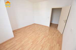 Familienfreundliche Wohnung mit Balkon und Aufzug – Casparistraße 1, 9126 Lutherviertel, Chemnitz – Vorschaubild 15