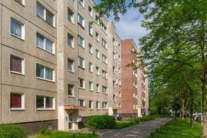 Top sanierte 3-Zimmer-Wohnung mit Balkon (WBS)!