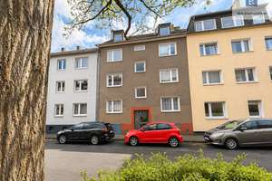 Investment-Objekt // Bis zu 4,38% Mietrendite // Zentrumsnahes Mehrfamilienhaus am Wiener Platz
