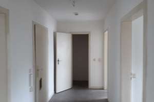 Gemütliche Dachgeschoss-Wohnung in der Harthorststr. 3 in 45899 Gelsenkirchen, DG rechts – Harthorststr.  3, 45899 Horst, Gelsenkirchen – Vorschaubild 3