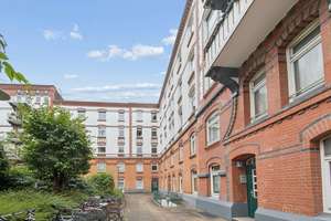 Vermietete Altbauwohnung mit Blick ins Grüne – Die vollständige Adresse der Immobilie erhältst du vom Anbieter., 22081 Barmbek-Süd, Hamburg – Vorschaubild 1