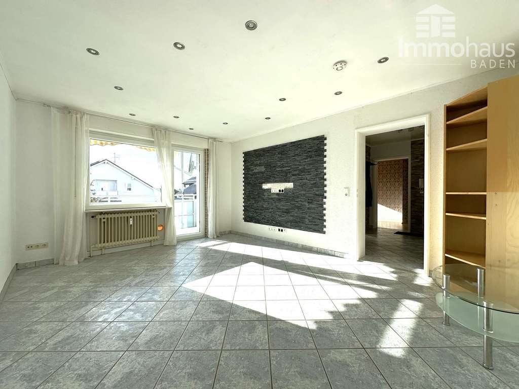 Immobilie in Bischweier - Erschwingliche 3-Zimmer-Eigentumswohnung mit schönem Balkon in Bischweier +  zus. Einzelgarage - Bild 3