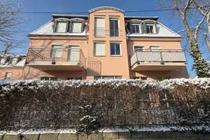 Helle 2-Raum-Wohnung mit Balkon in begehrter Lage