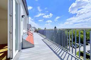 Dachgeschosswohnung mit Südbalkon: Stilvolle 2,5-Zimmer-Wohnung in Top-Zustand – Trützschlerstr. 12, 12487 Johannisthal, Berlin – Vorschaubild 7