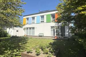 Modernes Einfamilienhaus mit Traumgarten in Bestlage von MG-Wickrath!