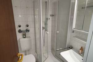 Frisch renovierte Studentenwohnung in Top-Lage – Ostwaldstraße 8, 53115 Endenich, Bonn – Vorschaubild 5