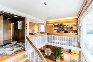 PANORAMABLICK – Stilvolles Haus mit Pool, Garten, Garage und Ausblick in Remshalden – Die vollständige Adresse der Immobilie erhältst du vom Anbieter., 73630 Remshalden – Vorschaubild 12