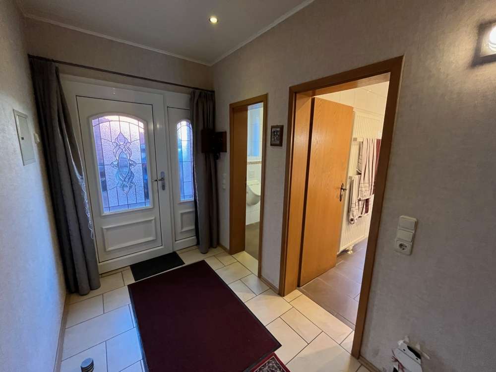 Immobilie in Varel - Gebäudeensemble - ein MIX, der was zu bieten hat. Historische Anlage + selber ebenerdig Wohnen mit T - Bild 5