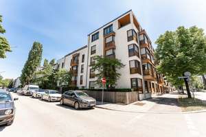 Neuwertige Stadtwohnung mit großem Südbalkon zum Innenhof – Die vollständige Adresse der Immobilie erhältst du vom Anbieter., 80807 Milbertshofen, München – Vorschaubild 1