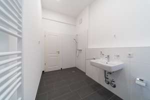*Großzügige 2-Raum-Wohnung mit toller Terrasse und Gartenanteil* – Hainstraße 36, 9130 Sonnenberg, Chemnitz – Vorschaubild 10