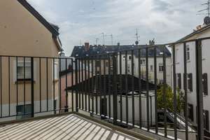 NEU *Paul & Partner* TOP GESCHNITTENE WOHNUNG MIT KÜCHE, BALKON & STELLPLATZ ! – Die vollständige Adresse der Immobilie erhältst du vom Anbieter., 65193 Nordost, Wiesbaden – Vorschaubild 2