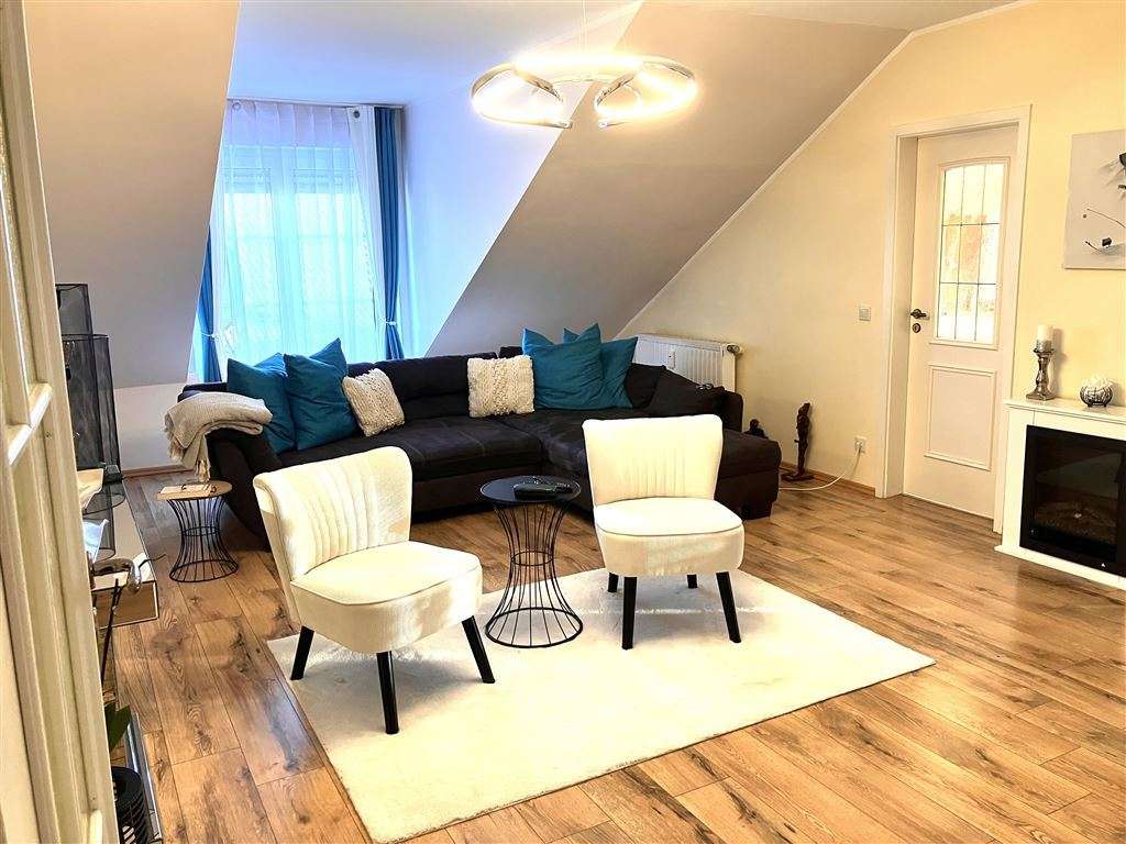 Immobilie in Hepberg - Lichtdurchflutete Dachgeschosswohnung in ruhiger Lage - Bild 6