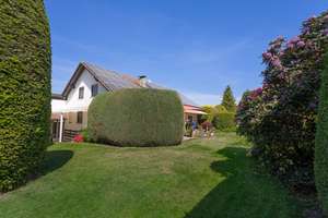 Neue Wärmepumpe! 1-2 Fam.-Haus in bester Wohnlage mit PV-Anlage inkl. Stromspeicher! – Die vollständige Adresse der Immobilie erhältst du vom Anbieter., 84089 Aiglsbach – Vorschaubild 4