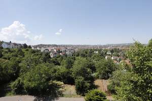 2,5-Zimmer-Wohnung im Grünen mit herrlichem Ausblick
