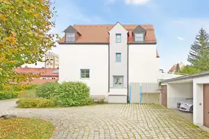 Einzigartiger Wohn(t)raum für Ihre Familie in geschichtsträchtiger Nachbarschaft – Landsberg am Lech (Kreis) – Vorschaubild 1