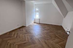     Exklusive kernsanierte Altbauwohnung in Neu-Ulm – Fischgrät, FBH, 127 m² – Johannisstraße 4, 89231 Neu-Ulm – Vorschaubild 4