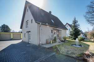 Familienfreundliches Einfamilienhaus mit großem Grundstück in Bielefeld-Sennestadt – Bielefeld – Vorschaubild 2