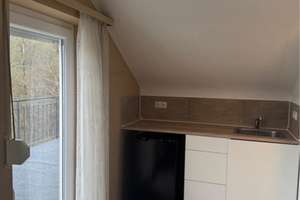 Moderne 1,5-Zimmer-Wohnung mit großem Balkon, eigenem Bad und Kitchenette in Bad Mergentheim – Finkenweg 10, 97980 Bad Mergentheim – Vorschaubild 6