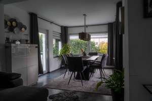 modernisiertes Reiheneckhaus in Seelze – Die vollständige Adresse der Immobilie erhältst du vom Anbieter., 30926 Seelze – Vorschaubild 2