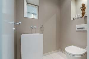 Property thumbnail 26