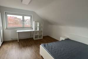 möbliertes Zimmer in 3 er WG in Stuttgart-Feuerbach – Leobener Straße 19, 70469 Feuerbacher Tal, Stuttgart – Vorschaubild 1
