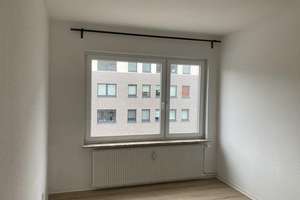 Ideal für Singles und Paare - 2-Zimmer Wohnung zum 16.11 zu vermieten! – Rheinstr. 51, 27570 Geestemünde, Bremerhaven – Vorschaubild 2