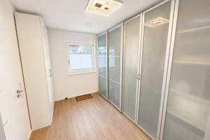 Neuwertiges EFH im Chiemgau – Energieklasse A+, Glasfaser & Doppelgarage,  ruhige und sonnige Lage. – Die vollständige Adresse der Immobilie erhältst du vom Anbieter., 83313 Siegsdorf – Vorschaubild 18